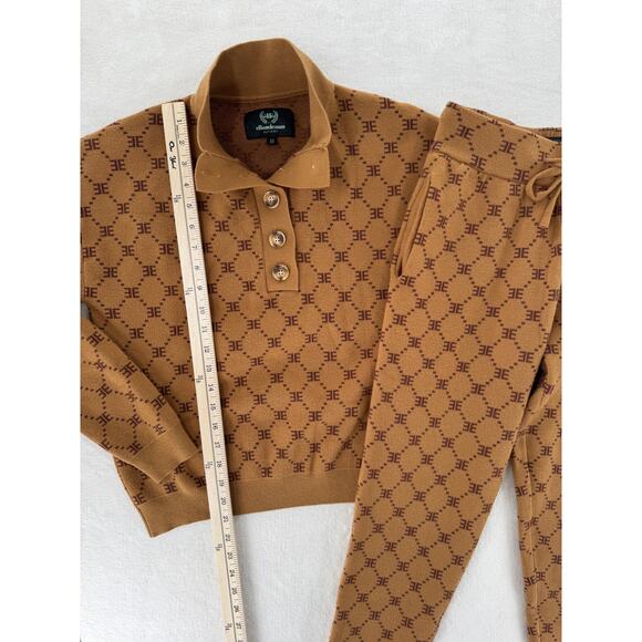 EllandEmm 2 pc Preppy Monogram Camel Brown Knit Pullover Joggers Sweatsuit S XS - Picture 8 of 13